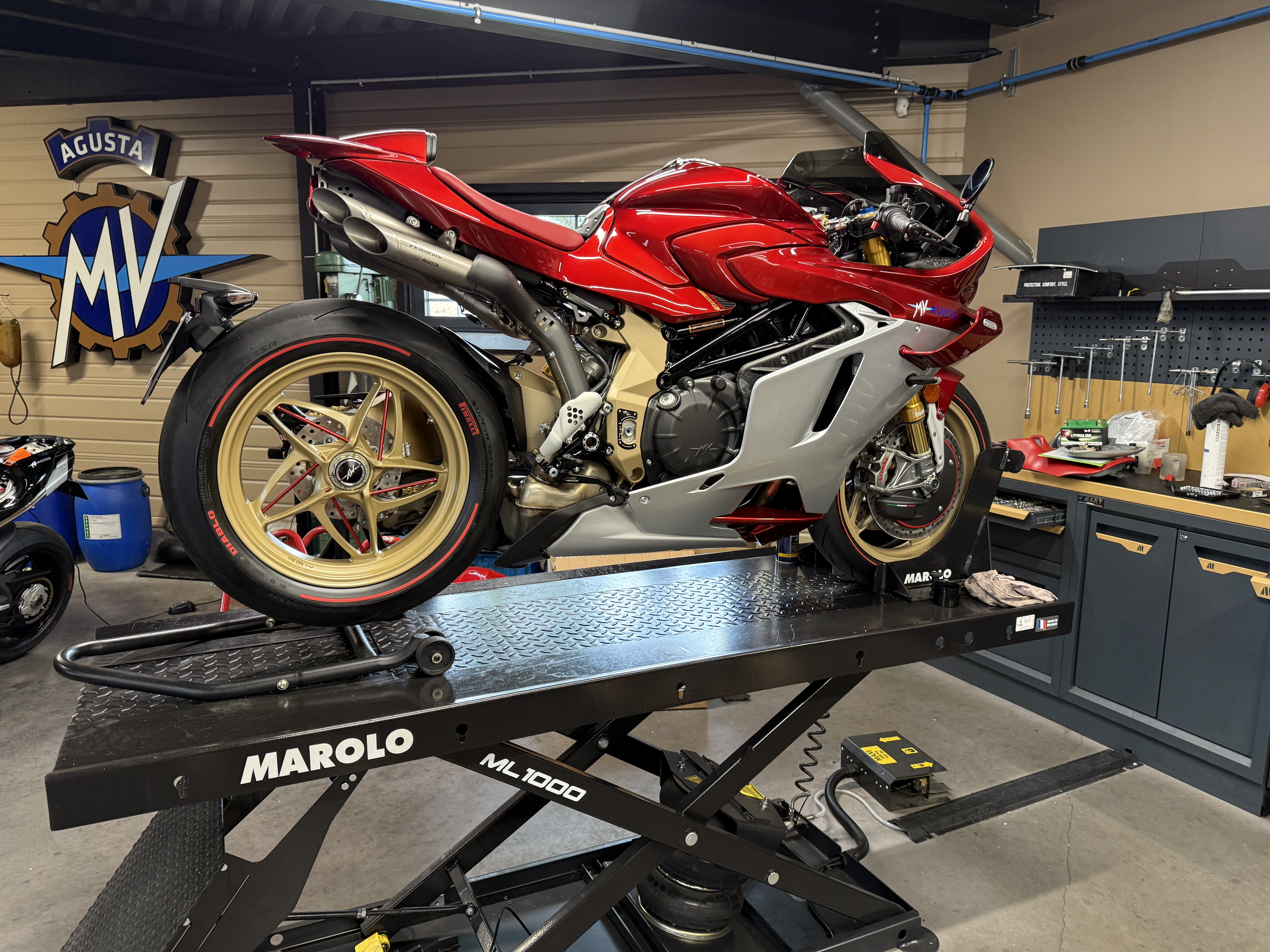 Atlantic Motos Concession Yamaha Nantes Atlantic Motos Superveloce 1000 Oro